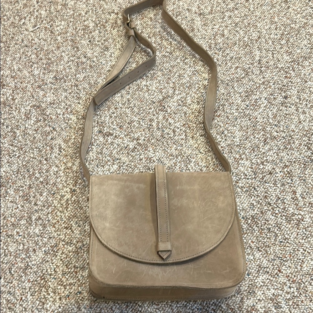Fashionable Local + Global  Tan Leather Shoulder Bag